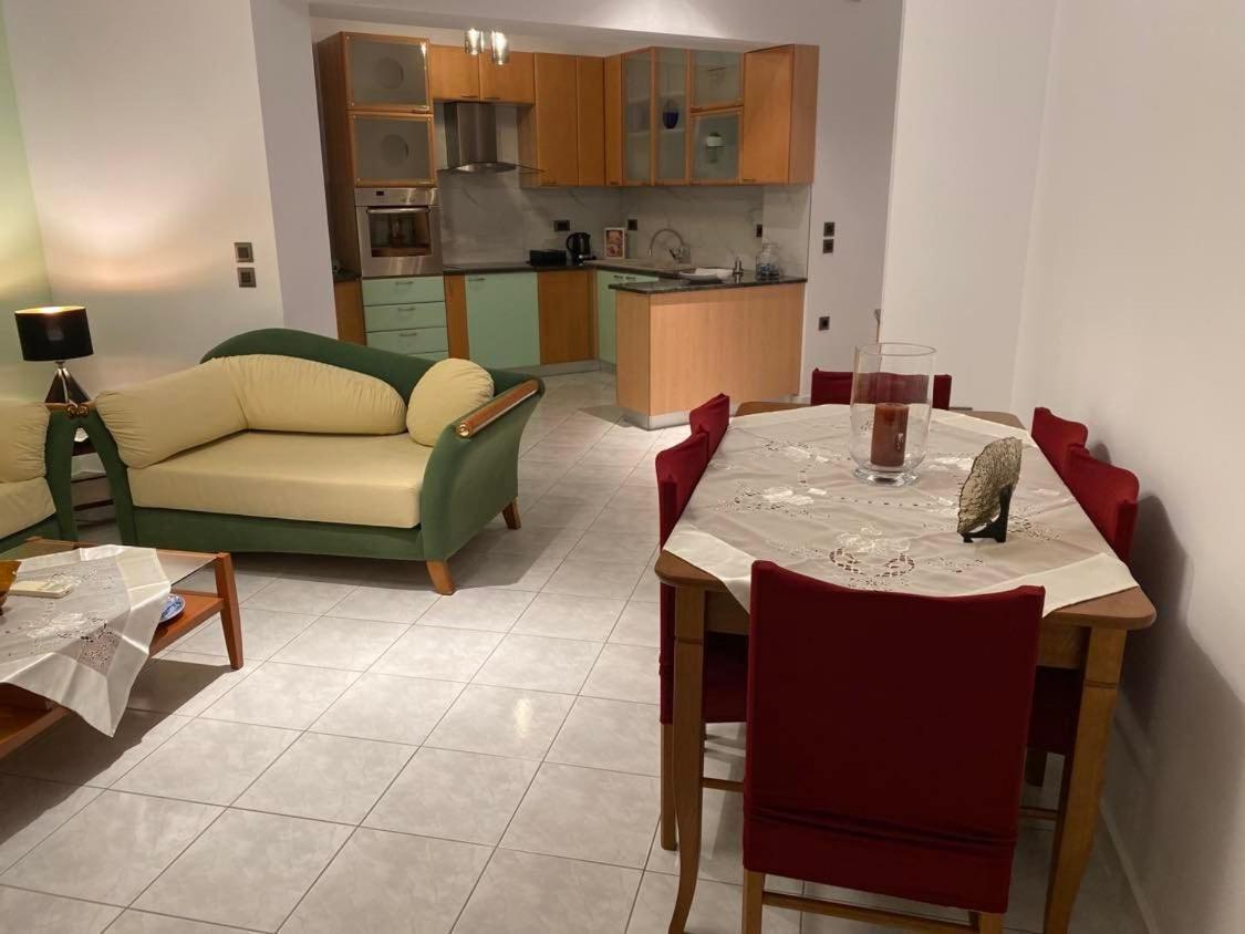 Villa Tzitzifies Kourouklata Exteriör bild